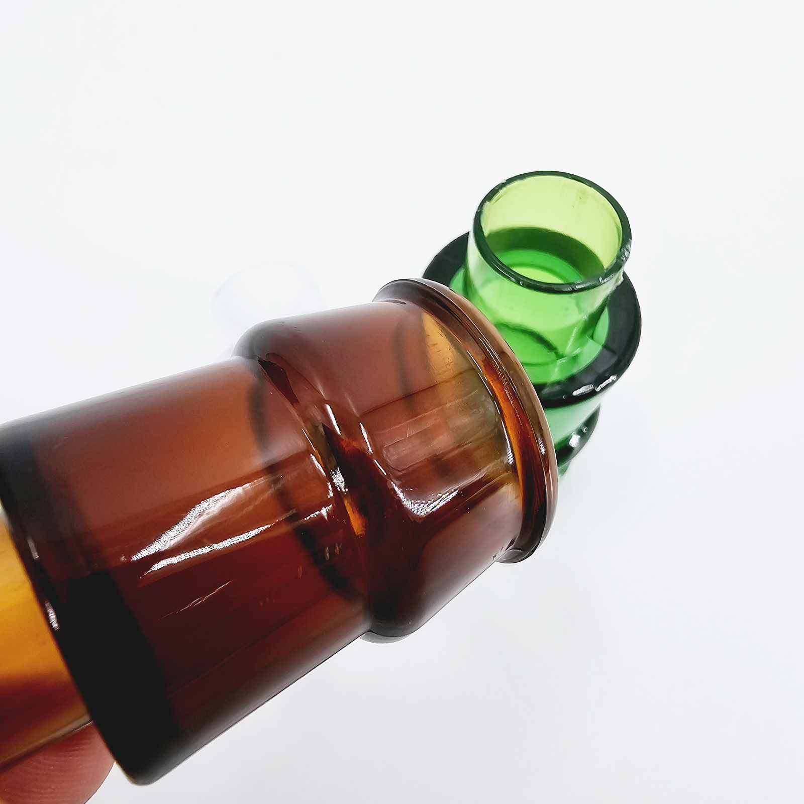 酒瓶消失(酒瓶穿身)